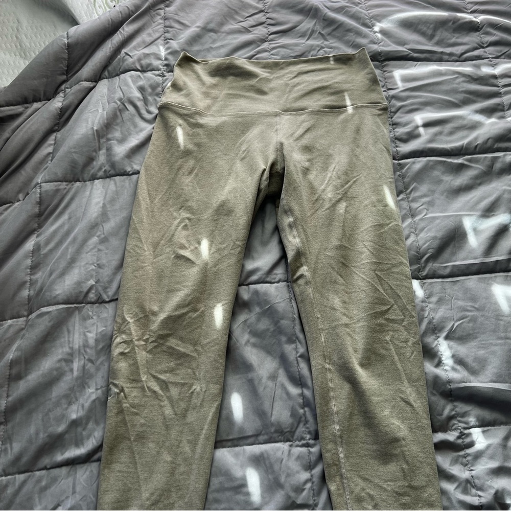 Fleo leggings, size L, like new, tan